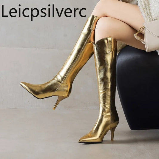 ✨ The Sleek Pointed Boots