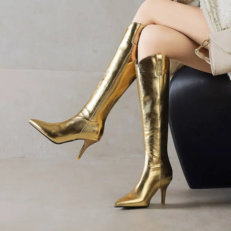 ✨ The Sleek Pointed Boots