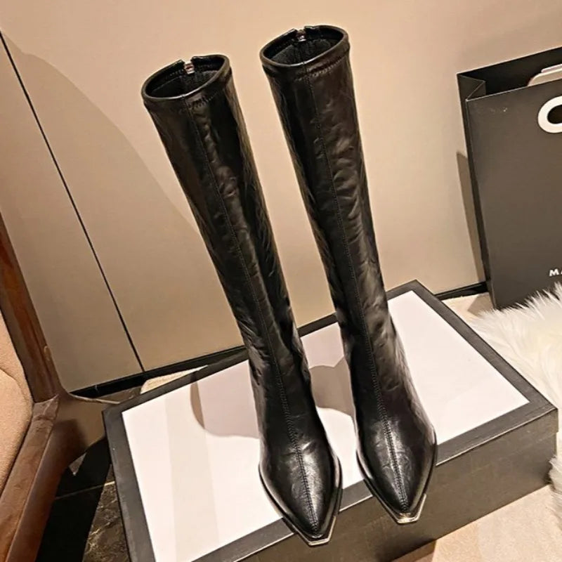 ✨ The Chic Winter Boots