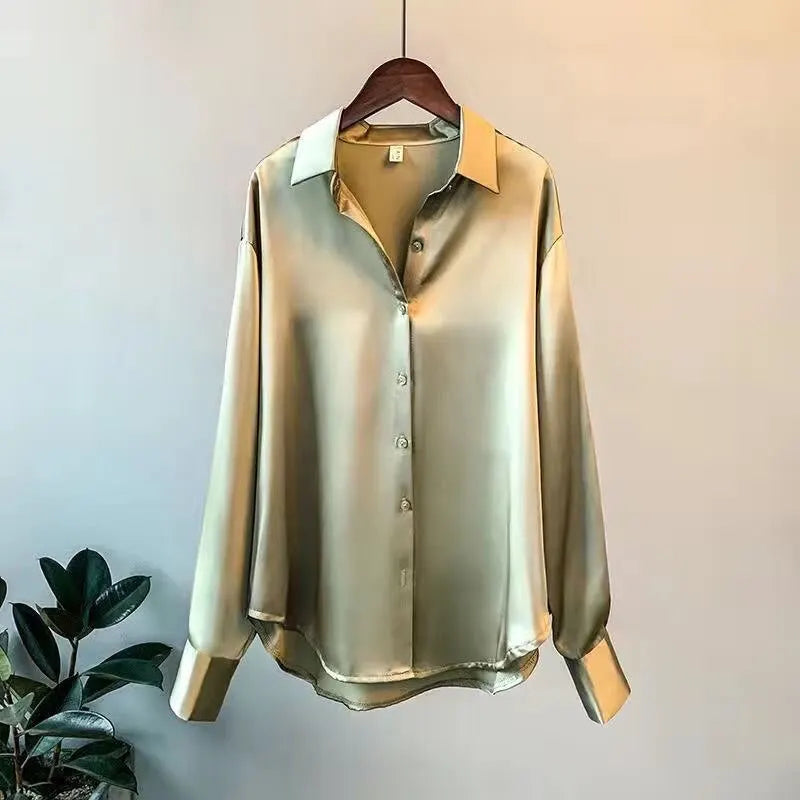 Tess – Satijnen blouse met lange mouwen